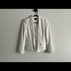 ANN TAYLOR WOMEN’S WHITE BLAZER